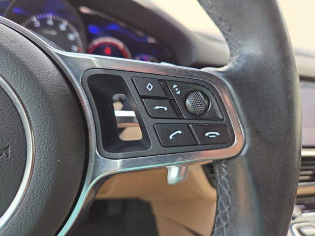 Photo of 2019 White Porsche Cayenne