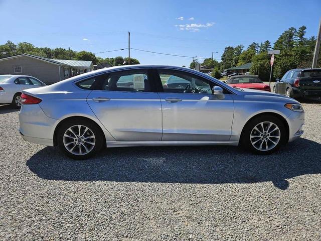 Photo of 2017 Ingot Silver Ford Fusion