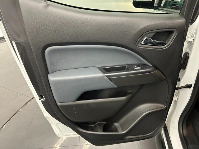 Photo of 2020 Summit White Chevrolet Colorado
