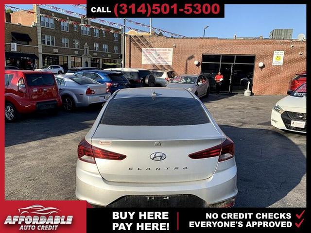 Photo of 2019 Machine Gray Hyundai ELANTRA