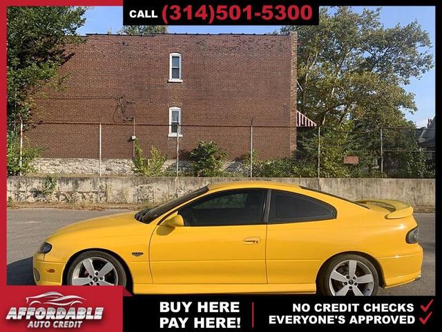 Photo of 2004 Yellow Jacket Pontiac GTO