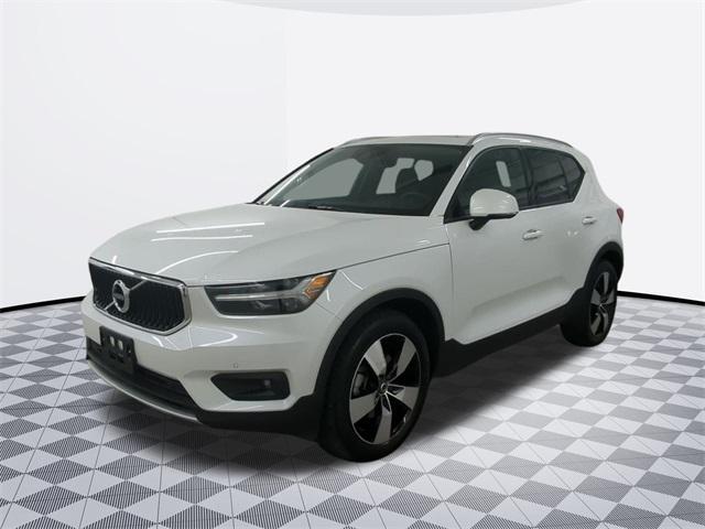 2021 Volvo XC40