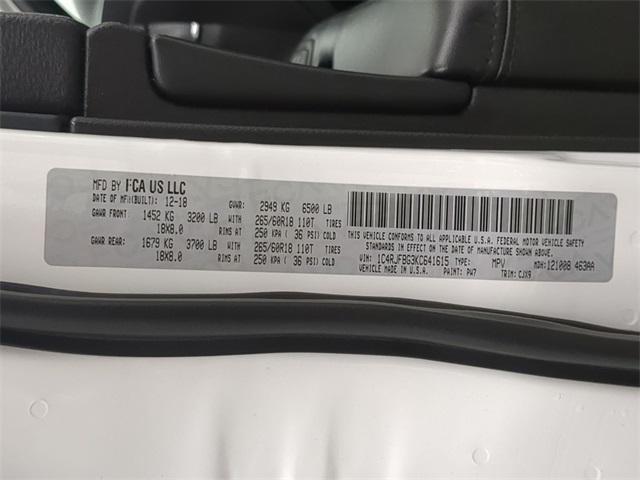 Photo of 2019 Bright White Clearcoat Jeep Grand Cherokee