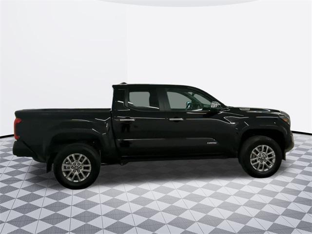 Photo of 2024 Black Toyota Tacoma