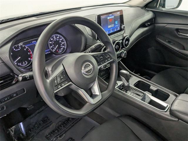 Photo of 2024 Gun Metallic Nissan Sentra