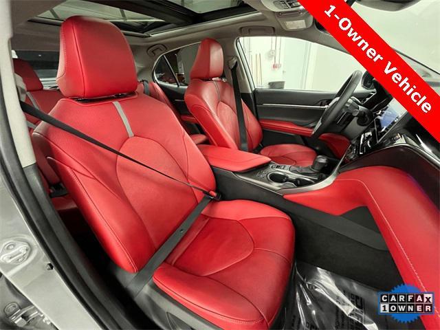 Photo of 2021 Celestial Silver/Midnight Black Metallic Toyota Camry