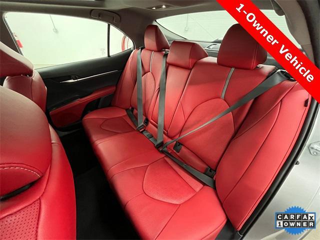 Photo of 2021 Celestial Silver/Midnight Black Metallic Toyota Camry