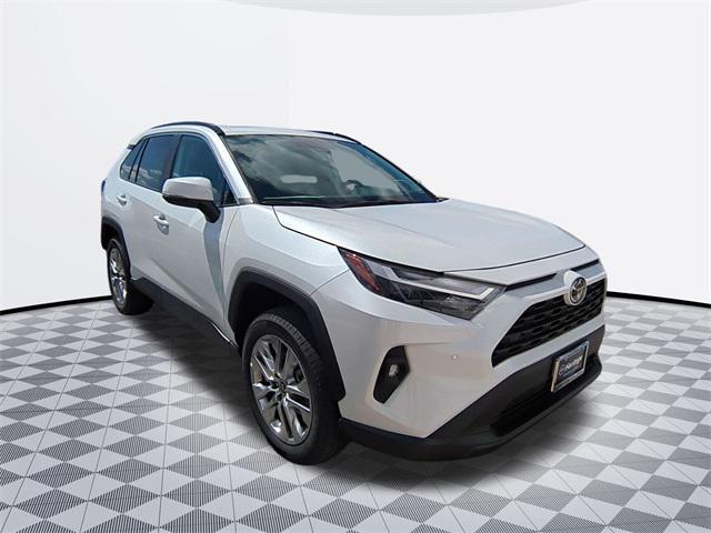 Photo of 2025 Midnight Black Metallic Toyota RAV4 Hybrid