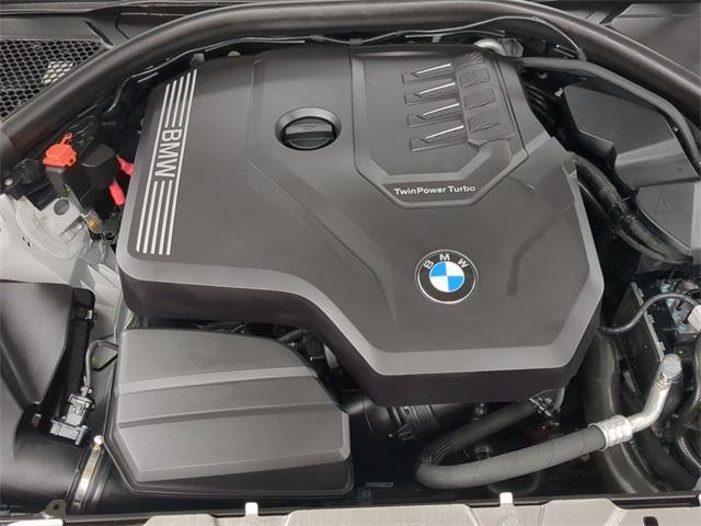 Photo of 2024 White Metallic BMW 330