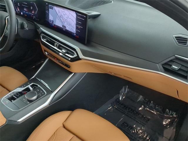 Photo of 2024 White Metallic BMW 330