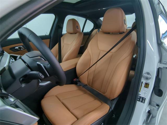 Photo of 2024 White Metallic BMW 330