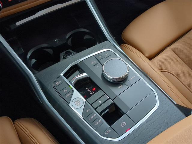 Photo of 2024 White Metallic BMW 330