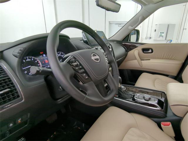 Photo of 2024 Aspen White Tricoat Nissan Armada