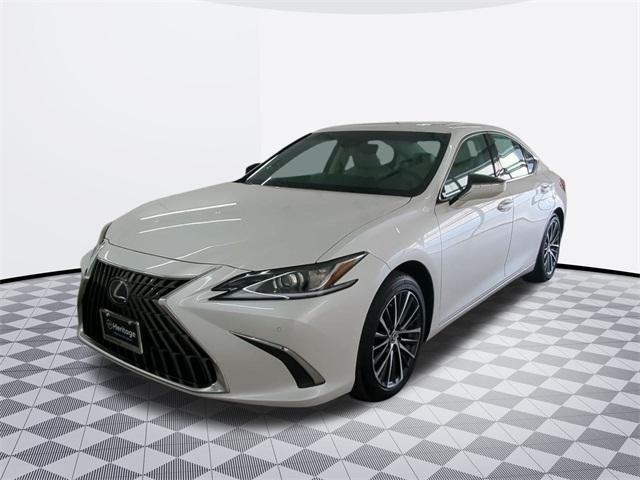 2023 Lexus Es 300h