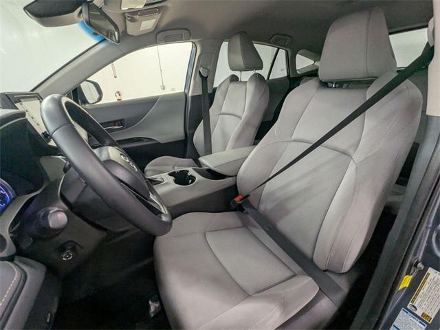 Photo of 2021 Coastal Gray Metallic Toyota Venza