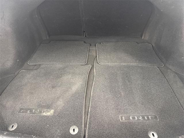 Photo of 2023 Currant Red Kia Forte