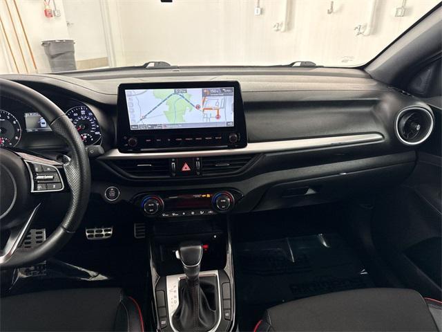 Photo of 2023 Currant Red Kia Forte