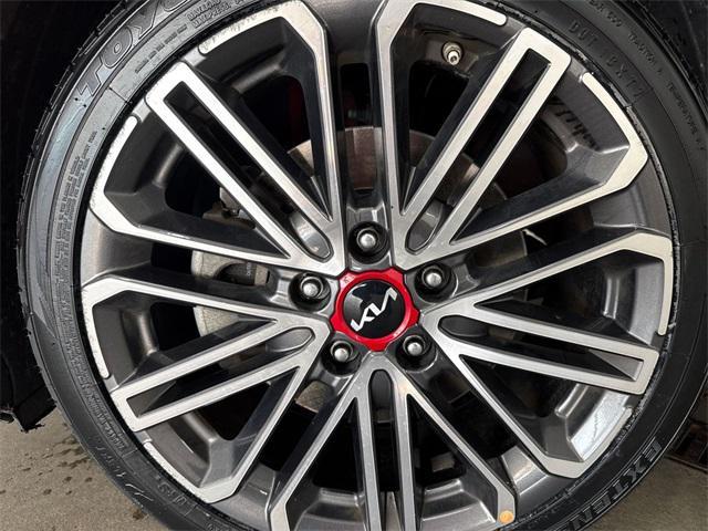 Photo of 2023 Currant Red Kia Forte