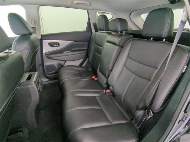 Photo of 2024 Super Black Nissan Murano