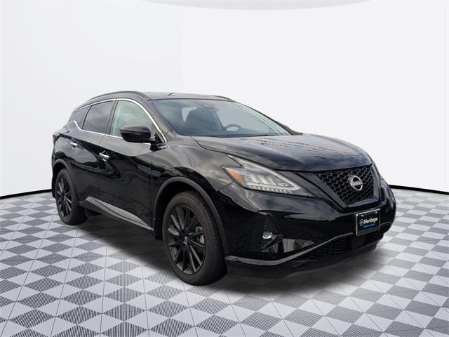 Photo of 2024 Super Black Nissan Murano