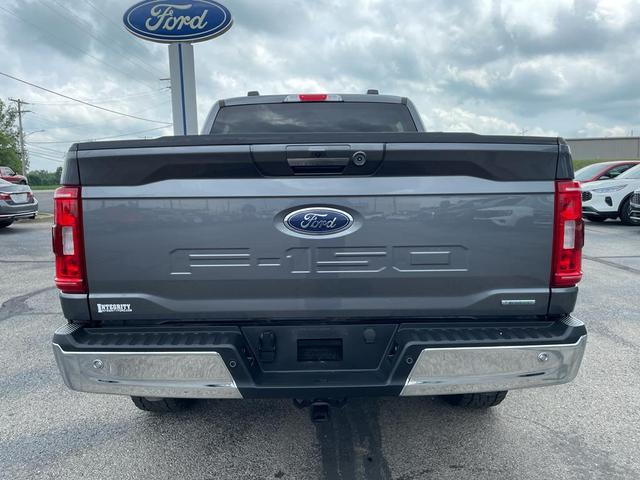 Photo of 2023 Carbonized Gray Metallic Ford F-150