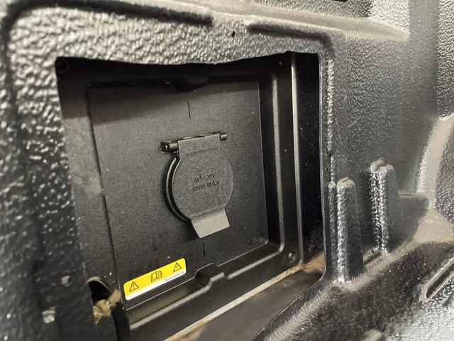 Photo of 2023 Carbonized Gray Metallic Ford F-150