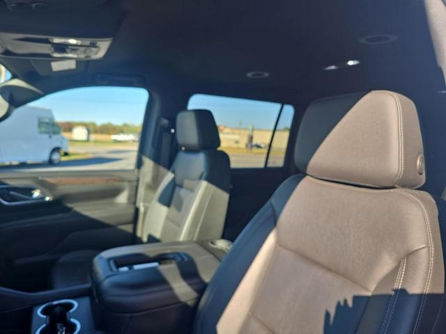 Photo of 2022 Summit White Chevrolet Suburban