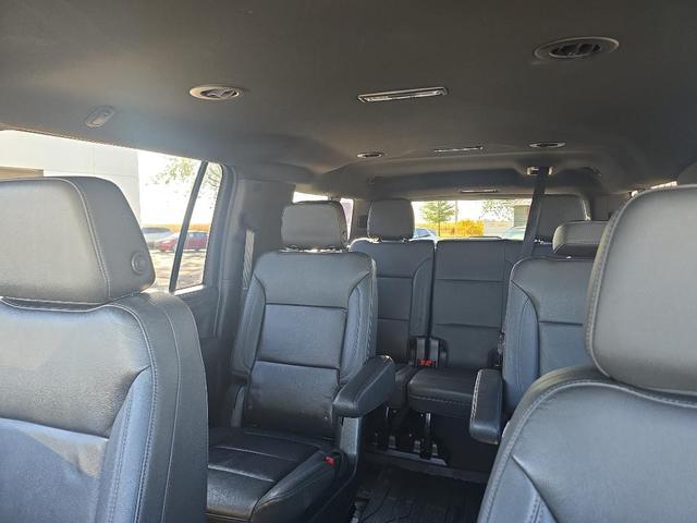 Photo of 2022 Summit White Chevrolet Suburban