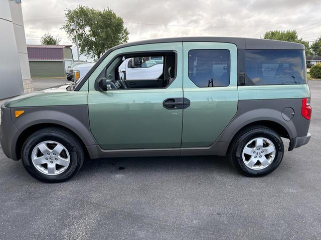 2004 Honda Element