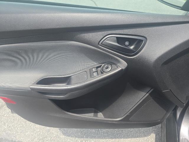 Photo of 2014 Sterling Gray Ford Focus