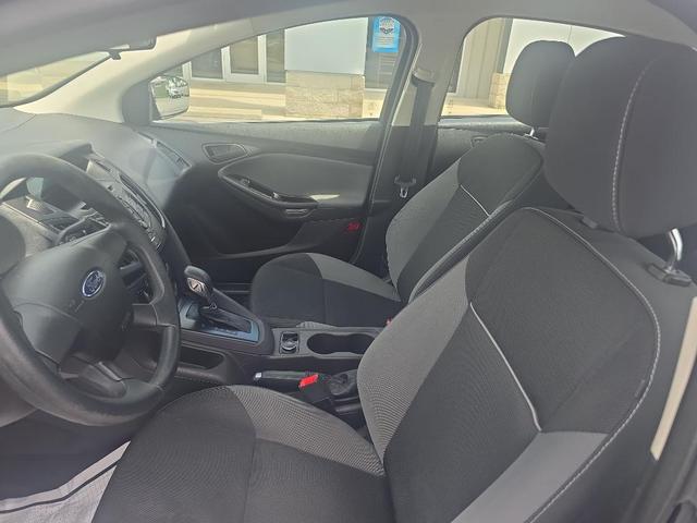 Photo of 2014 Sterling Gray Ford Focus