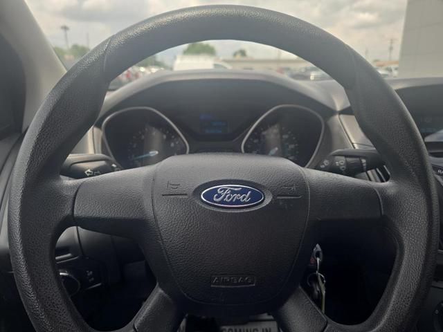 Photo of 2014 Sterling Gray Ford Focus