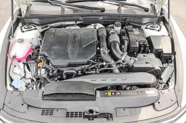 Photo of 2025 Serenity White Hyundai SONATA