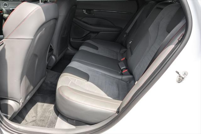 Photo of 2025 Serenity White Hyundai SONATA