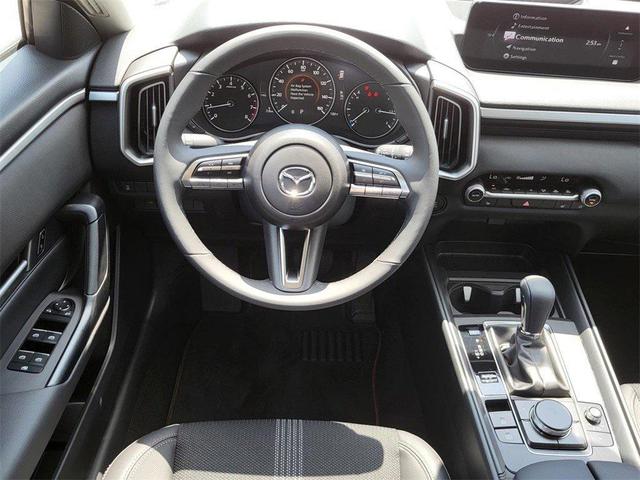 Photo of 2025 wind chill pearl Mazda CX-50