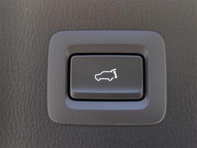 Photo of 2025 Rhodium White Metallic Mazda CX-5