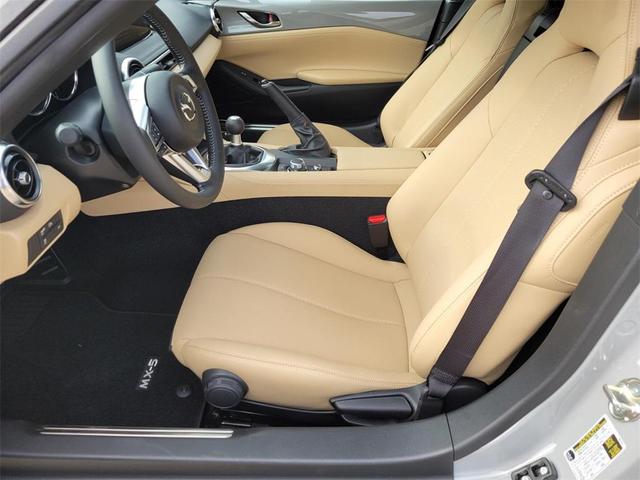 Photo of 2025 Aero Gray Metallic Mazda MX-5 Miata