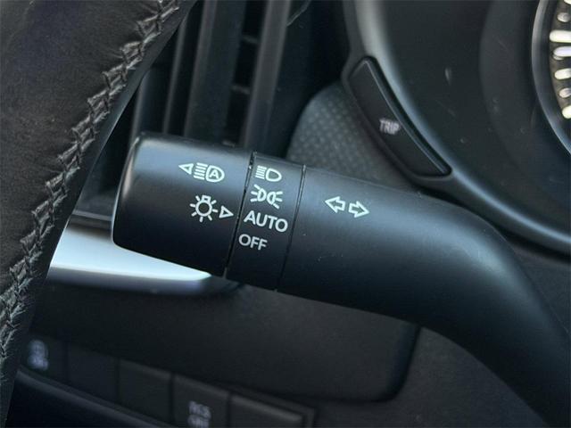 Photo of 2023 Wind Chill Pearl Mazda CX-50