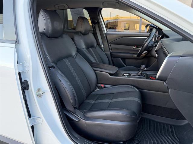 Photo of 2023 Wind Chill Pearl Mazda CX-50