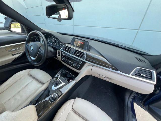 Photo of 2017 Blue BMW 330