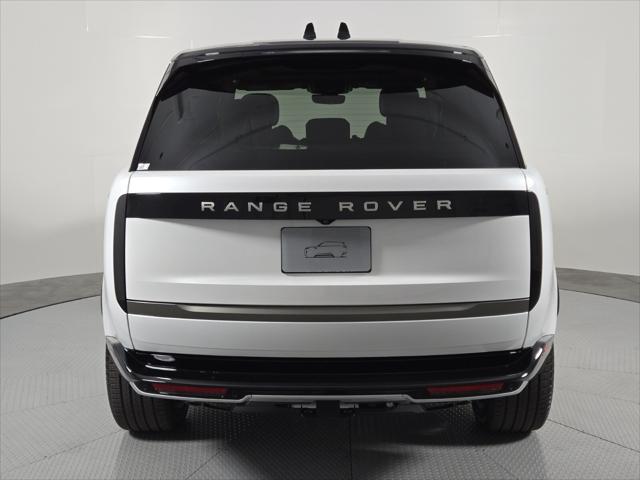 Photo of 2025 Ostuni Pearl White Premium Metallic Land Rover Range Rover
