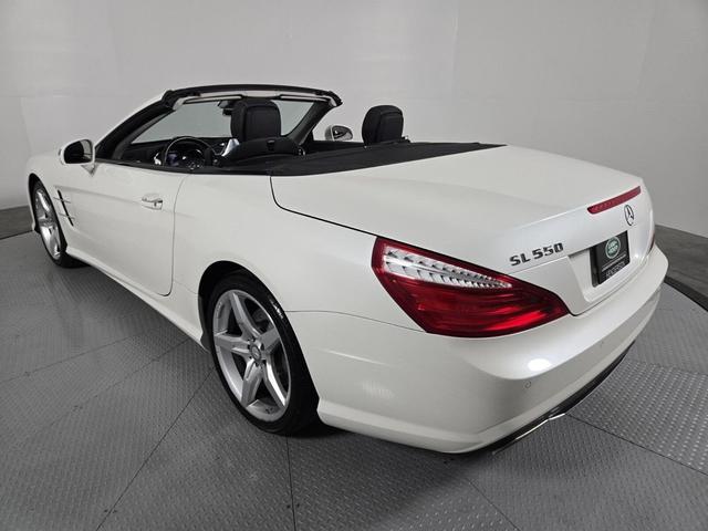 Photo of 2013 Diamond White Metallic Mercedes-Benz SL-Class