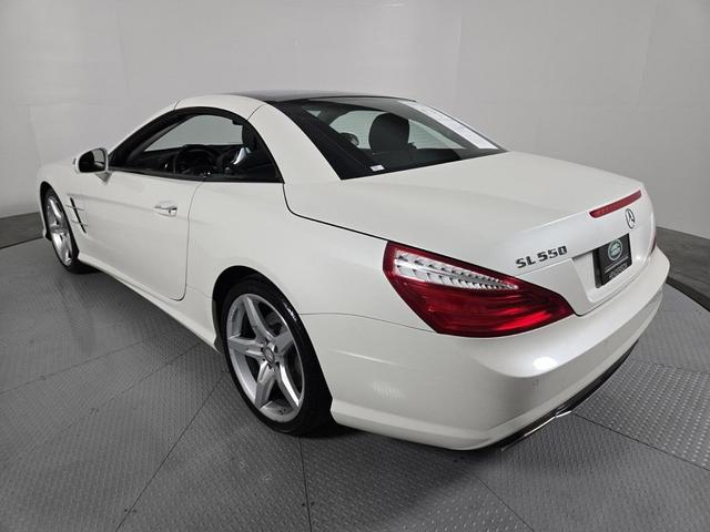 Photo of 2013 Diamond White Metallic Mercedes-Benz SL-Class