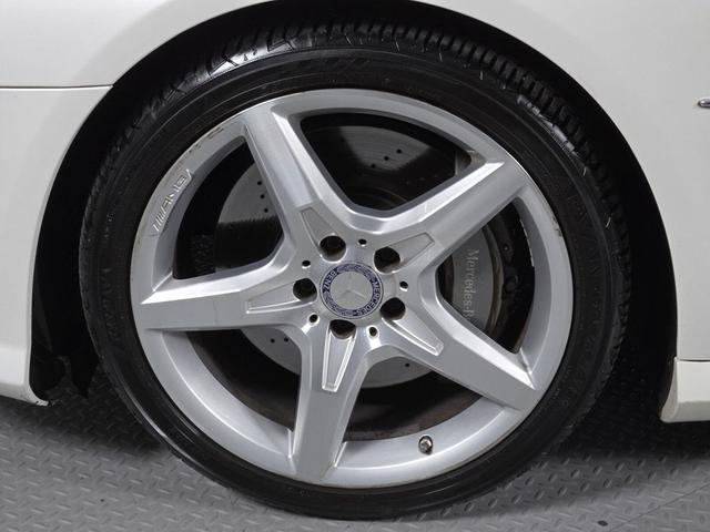 Photo of 2013 Diamond White Metallic Mercedes-Benz SL-Class