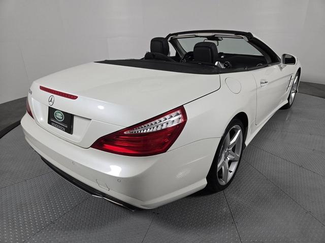 Photo of 2013 Diamond White Metallic Mercedes-Benz SL-Class