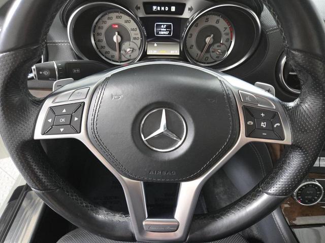 Photo of 2013 Diamond White Metallic Mercedes-Benz SL-Class
