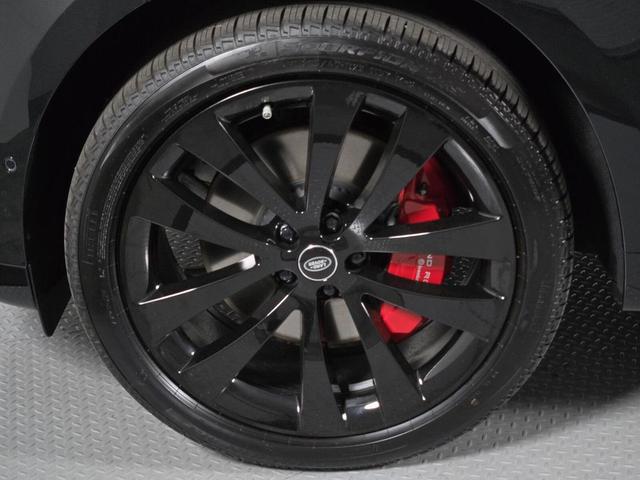 Photo of 2025 Santorini Black Metallic Land Rover Range Rover Sport