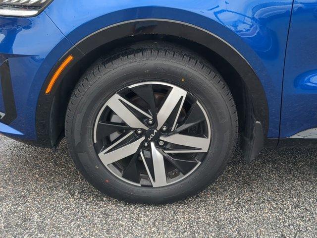 Photo of 2022 Sapphire Blue Kia Sorento