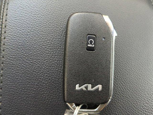 Photo of 2023 Everlasting Silver Kia Sportage