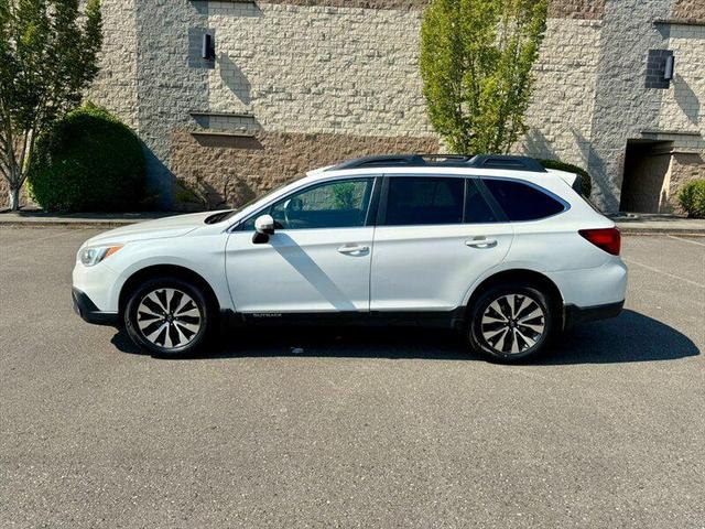 Photo of 2016 Crystal White Pearl Subaru Outback